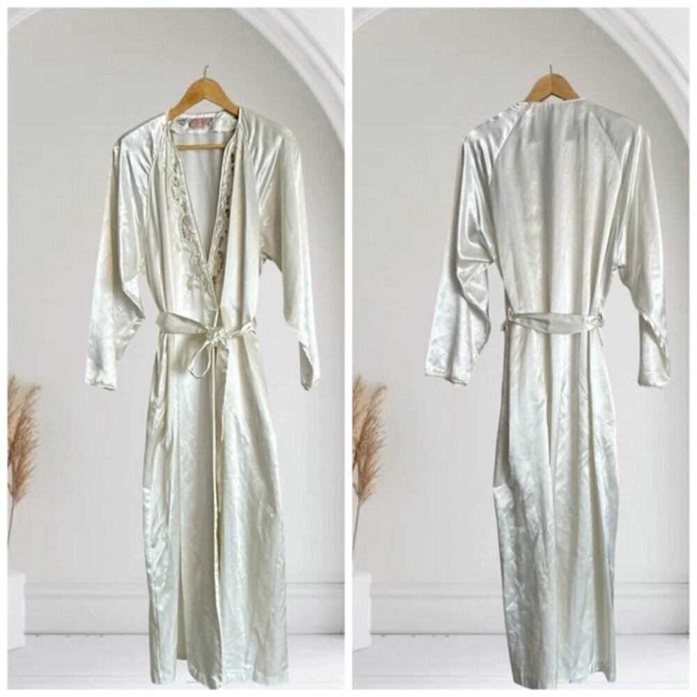 VTG Emily Daniell Ivory Nightgown Robe | Romantic Coquette, Old Hollywood Glam